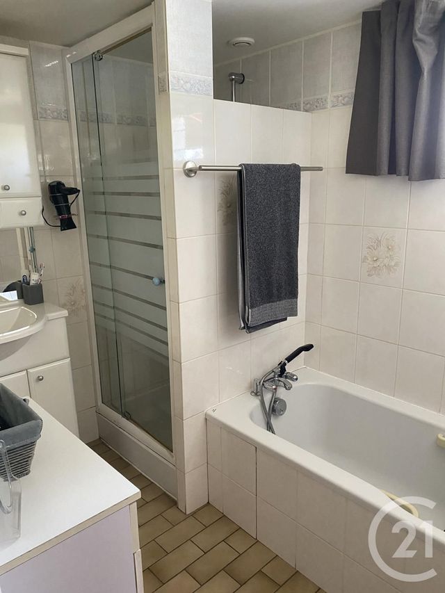 Afficher la photo en grand maison à vendre - 7 pièces - 98.33 m2 - FOUGEROLLES - 36 - CENTRE - Century 21 Agence De L'Europe
