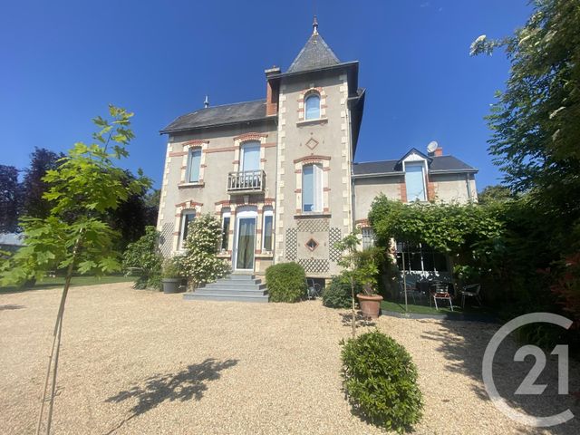 maison à vendre - 10 pièces - 230.0 m2 - LA CHATRE - 36 - CENTRE - Century 21 Agence De L'Europe maison à vendre - 10 pièces - 230.0 m2 - LA CHATRE - 36 - CENTRE - Century 21 Agence De L'Europe