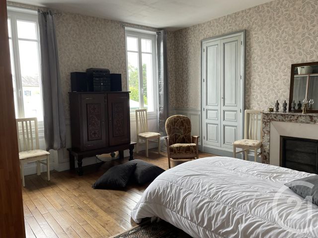 Afficher la photo en grand maison à vendre - 8 pièces - 176.0 m2 - MONTGIVRAY - 36 - CENTRE - Century 21 Agence De L'Europe