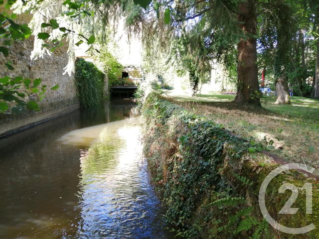 maison à vendre - 5 pièces - 192.0 m2 - CROZON SUR VAUVRE - 36 - CENTRE - Century 21 Agence De L'Europe