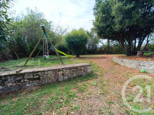 Afficher la photo en grand maison à vendre - 6 pièces - 125.0 m2 - VICQ EXEMPLET - 36 - CENTRE - Century 21 Agence De L'Europe