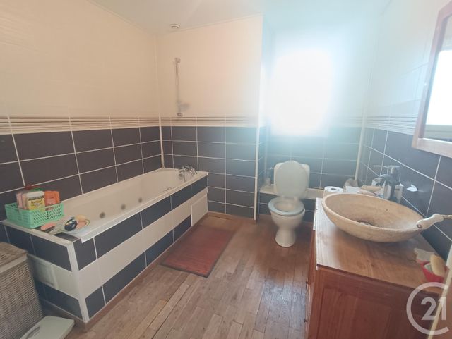 Afficher la photo en grand maison à vendre - 7 pièces - 160.0 m2 - VICQ EXEMPLET - 36 - CENTRE - Century 21 Agence De L'Europe