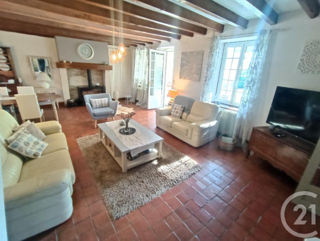 Afficher la photo en grand maison à vendre - 9 pièces - 175.0 m2 - CHASSIGNOLLES - 36 - CENTRE - Century 21 Agence De L'Europe