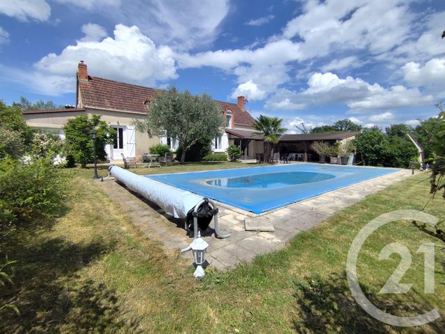 maison à vendre - 6 pièces - 154.35 m2 - VERNEUIL SUR IGNERAIE - 36 - CENTRE - Century 21 Agence De L'Europe