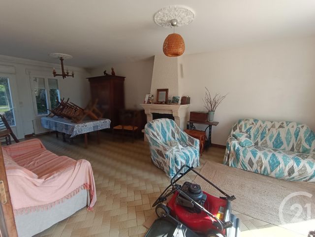 Afficher la photo en grand maison à vendre - 10 pièces - 229.19 m2 - VERNEUIL SUR IGNERAIE - 36 - CENTRE - Century 21 Agence De L'Europe