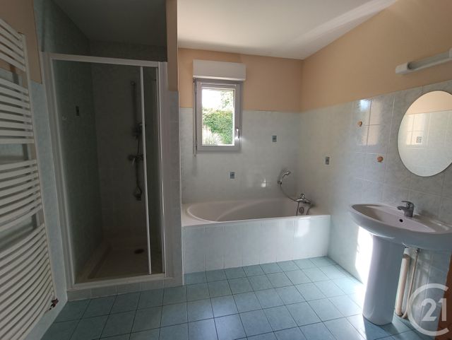 maison à vendre - 5 pièces - 140.3 m2 - LACS - 36 - CENTRE - Century 21 Agence De L'Europe