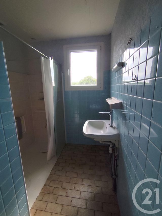 maison à vendre - 4 pièces - 116.4 m2 - LA BERTHENOUX - 36 - CENTRE - Century 21 Agence De L'Europe