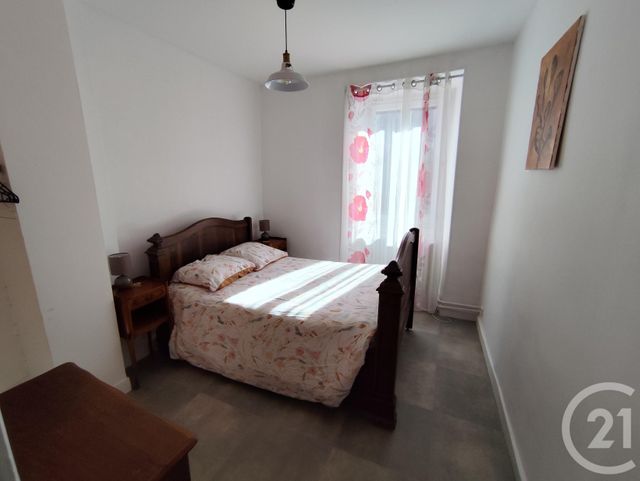 maison à vendre - 8 pièces - 155.0 m2 - CHATEAUMEILLANT - 18 - CENTRE - Century 21 Agence De L'Europe