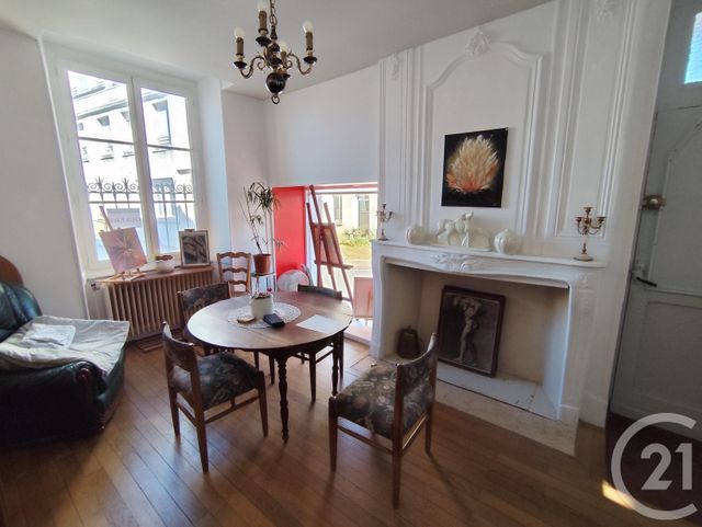 maison à vendre - 8 pièces - 155.0 m2 - CHATEAUMEILLANT - 18 - CENTRE - Century 21 Agence De L'Europe