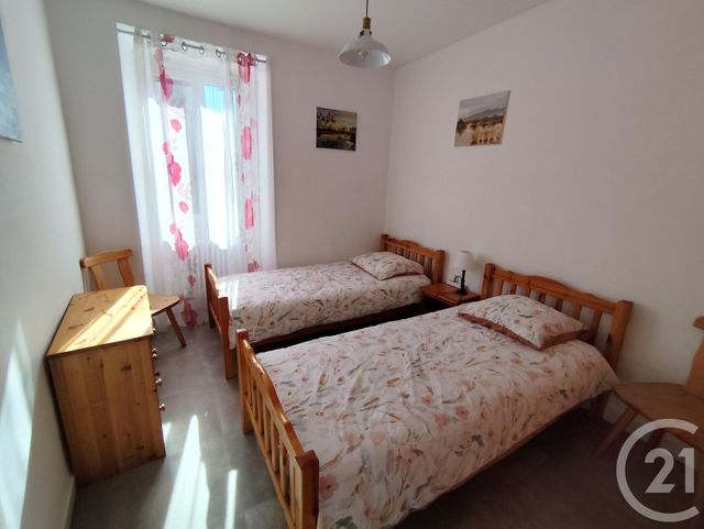 maison à vendre - 8 pièces - 155.0 m2 - CHATEAUMEILLANT - 18 - CENTRE - Century 21 Agence De L'Europe