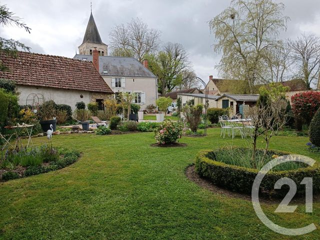 Afficher la photo en grand maison à vendre - 6 pièces - 203.2 m2 - LA BERTHENOUX - 36 - CENTRE - Century 21 Agence De L'Europe