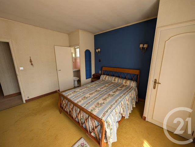 Afficher la photo en grand maison à vendre - 9 pièces - 320.0 m2 - LA CHATRE - 36 - CENTRE - Century 21 Agence De L'Europe