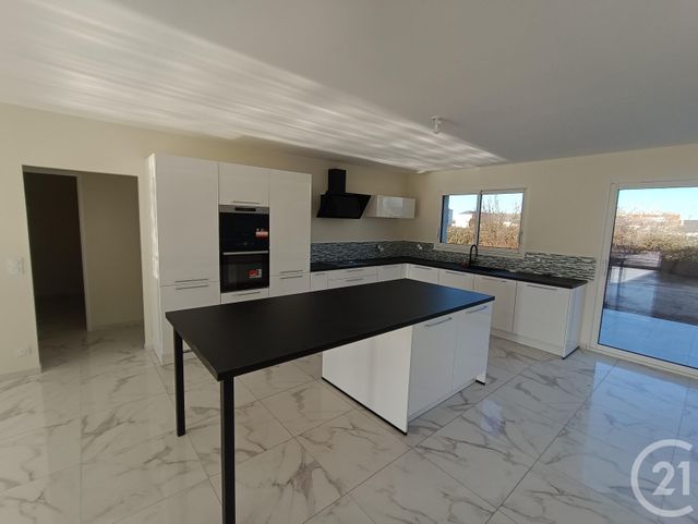 maison à vendre - 4 pièces - 141.79 m2 - LA CHATRE - 36 - CENTRE - Century 21 Agence De L'Europe