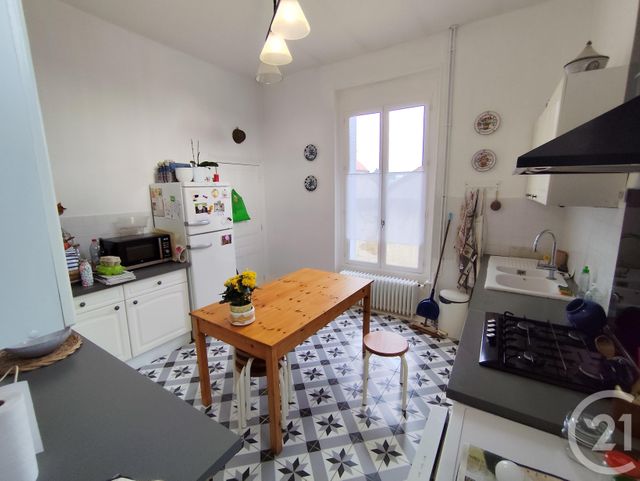 maison à vendre - 8 pièces - 168.3 m2 - LA CHATRE - 36 - CENTRE - Century 21 Agence De L'Europe