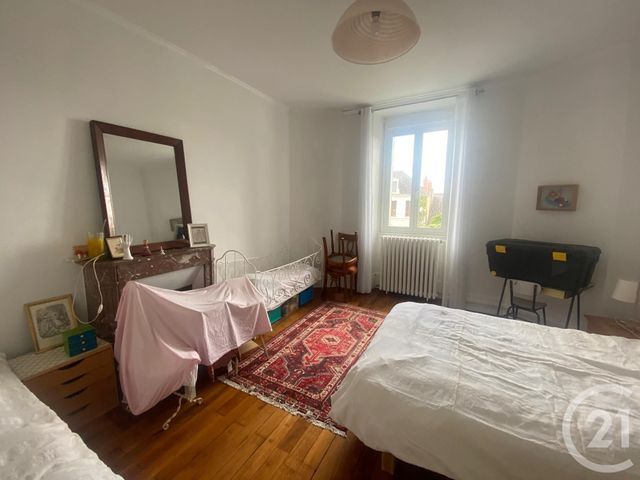 maison à vendre - 8 pièces - 168.3 m2 - LA CHATRE - 36 - CENTRE - Century 21 Agence De L'Europe