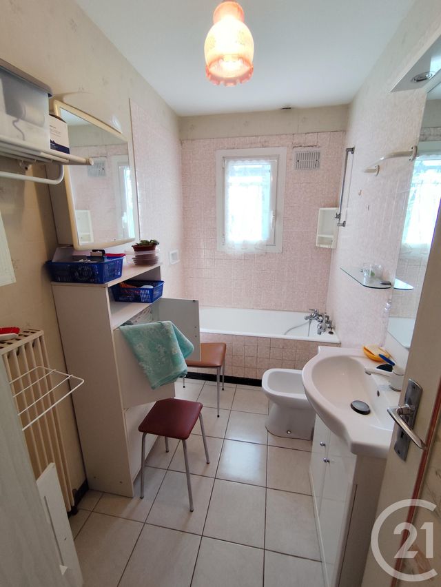 Afficher la photo en grand maison à vendre - 6 pièces - 125.0 m2 - MONTGIVRAY - 36 - CENTRE - Century 21 Agence De L'Europe