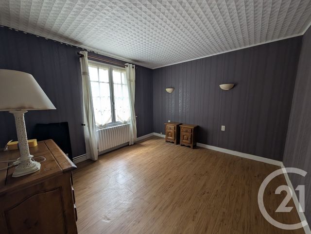 Afficher la photo en grand maison à vendre - 6 pièces - 158.0 m2 - ST DENIS DE JOUHET - 36 - CENTRE - Century 21 Agence De L'Europe