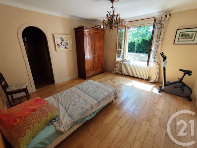 Afficher la photo en grand maison à vendre - 6 pièces - 198.0 m2 - LA CHATRE - 36 - CENTRE - Century 21 Agence De L'Europe