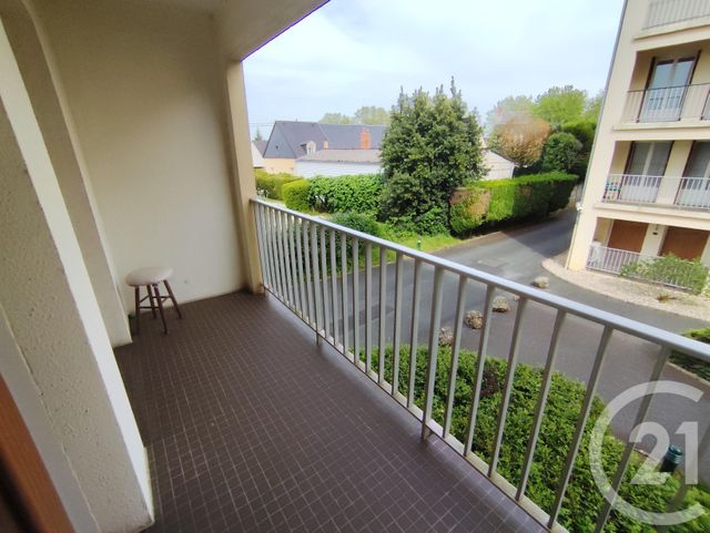 Appartement F3 à vendre - 3 pièces - 74.0 m2 - LA CHATRE - 36 - CENTRE - Century 21 Agence De L'Europe