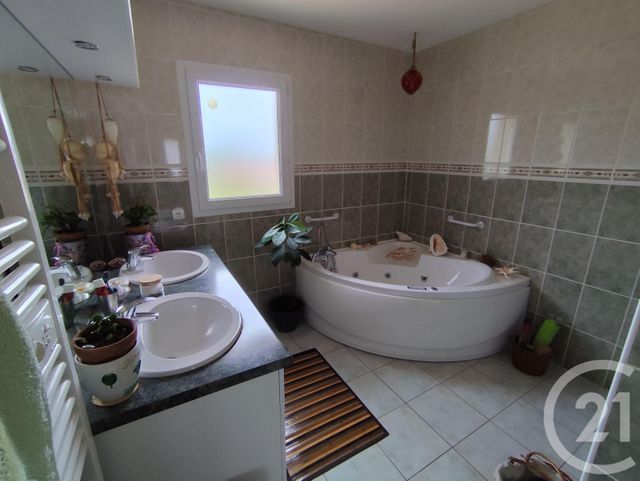 Afficher la photo en grand maison à vendre - 8 pièces - 174.55 m2 - CREVANT - 36 - CENTRE - Century 21 Agence De L'Europe