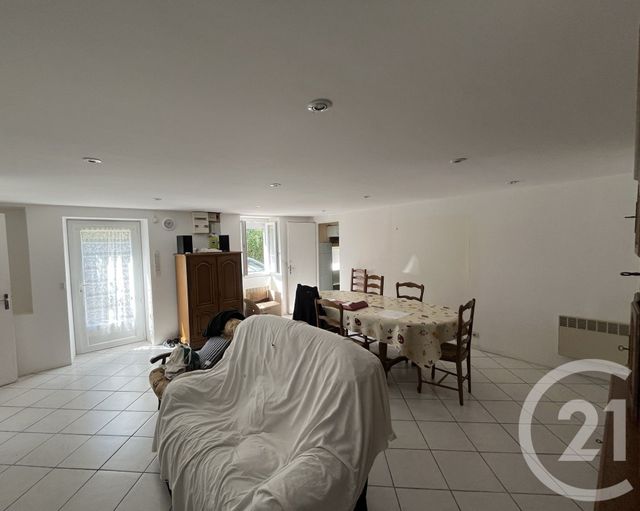 maison à vendre - 4 pièces - 98.0 m2 - ST SATURNIN - 18 - CENTRE - Century 21 Agence De L'Europe