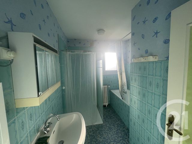 maison à vendre - 5 pièces - 99.6 m2 - LA CHATRE - 36 - CENTRE - Century 21 Agence De L'Europe