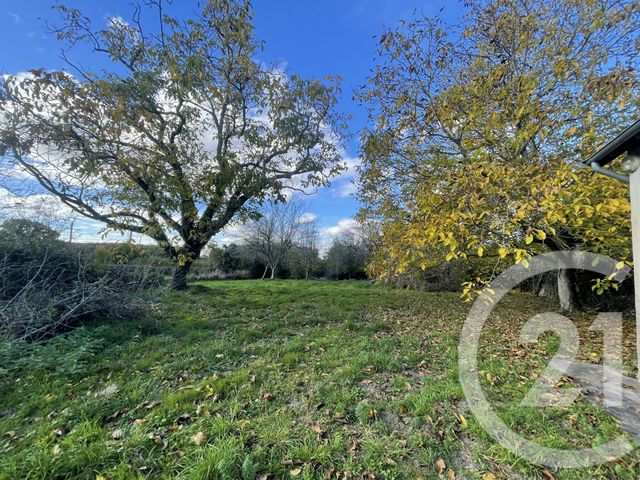 maison à vendre - 1 pièce - 27.0 m2 - ST MAUR - 18 - CENTRE - Century 21 Agence De L'Europe