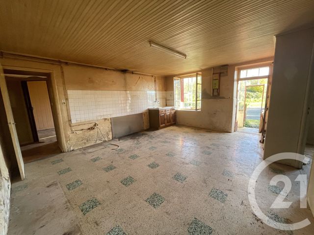 maison à vendre - 5 pièces - 97.0 m2 - ST MAUR - 18 - CENTRE - Century 21 Agence De L'Europe