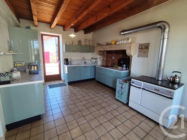 maison à vendre - 4 pièces - 152.5 m2 - TOUCHAY - 18 - CENTRE - Century 21 Agence De L'Europe