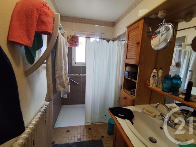 maison à vendre - 4 pièces - 114.7 m2 - CHASSIGNOLLES - 36 - CENTRE - Century 21 Agence De L'Europe