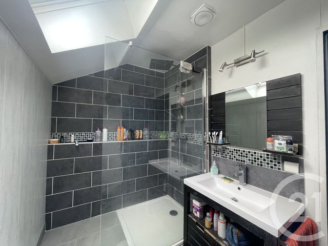 maison à vendre - 5 pièces - 101.0 m2 - FEUSINES - 36 - CENTRE - Century 21 Agence De L'Europe