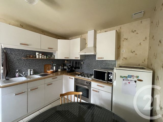 maison à vendre - 4 pièces - 75.0 m2 - LA CHATRE - 36 - CENTRE - Century 21 Agence De L'Europe