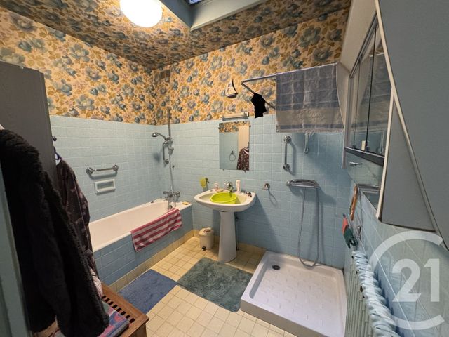maison à vendre - 4 pièces - 80.0 m2 - LA CHATRE - 36 - CENTRE - Century 21 Agence De L'Europe