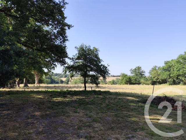 maison à vendre - 3 pièces - 64.8 m2 - BEDDES - 18 - CENTRE - Century 21 Agence De L'Europe