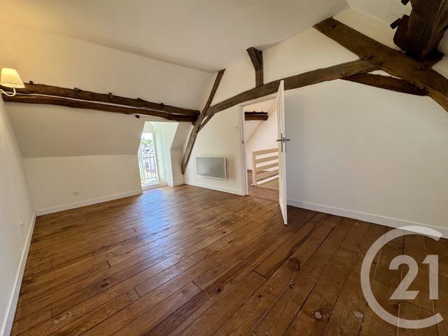 maison à vendre - 2 pièces - 61.0 m2 - BOUSSAC BOURG - 23 - LIMOUSIN - Century 21 Agence De L'Europe