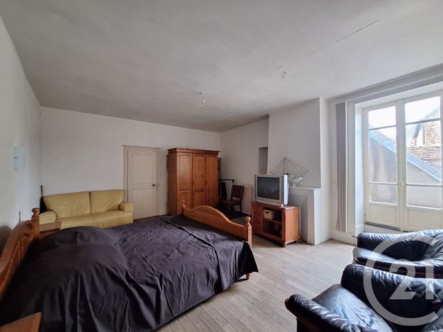 maison à vendre - 4 pièces - 95.0 m2 - CHATEAUMEILLANT - 18 - CENTRE - Century 21 Agence De L'Europe