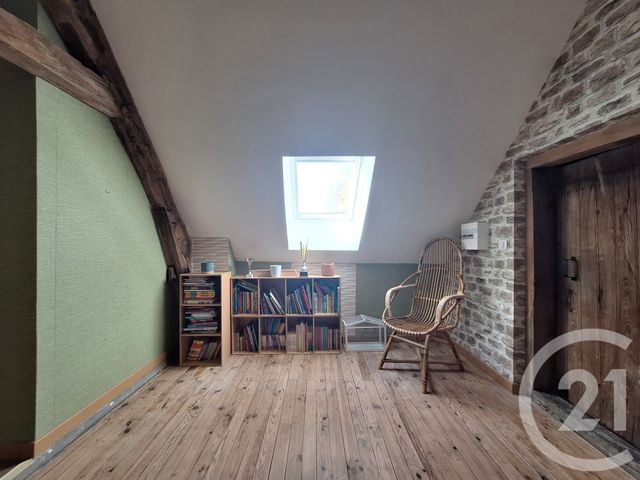 maison à vendre - 4 pièces - 104.8 m2 - ST PRIEST LA MARCHE - 18 - CENTRE - Century 21 Agence De L'Europe