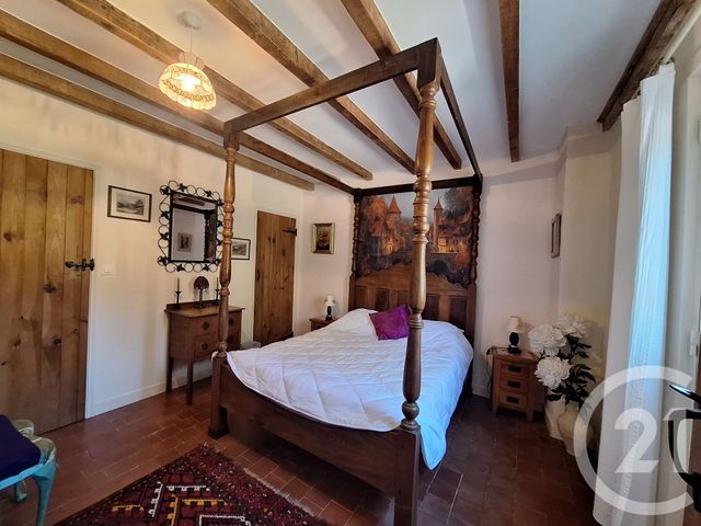 maison à vendre - 6 pièces - 139.76 m2 - CHATEAUMEILLANT - 18 - CENTRE - Century 21 Agence De L'Europe