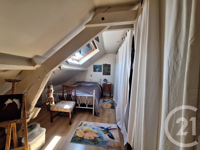 maison à vendre - 6 pièces - 139.76 m2 - CHATEAUMEILLANT - 18 - CENTRE - Century 21 Agence De L'Europe