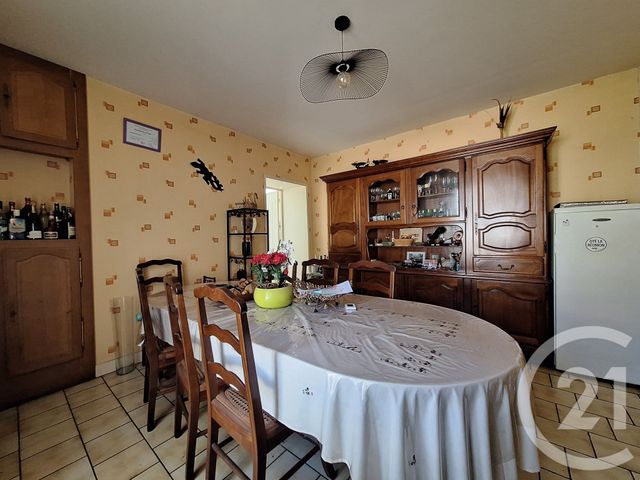 maison à vendre - 7 pièces - 185.77 m2 - LA CHATRE - 36 - CENTRE - Century 21 Agence De L'Europe