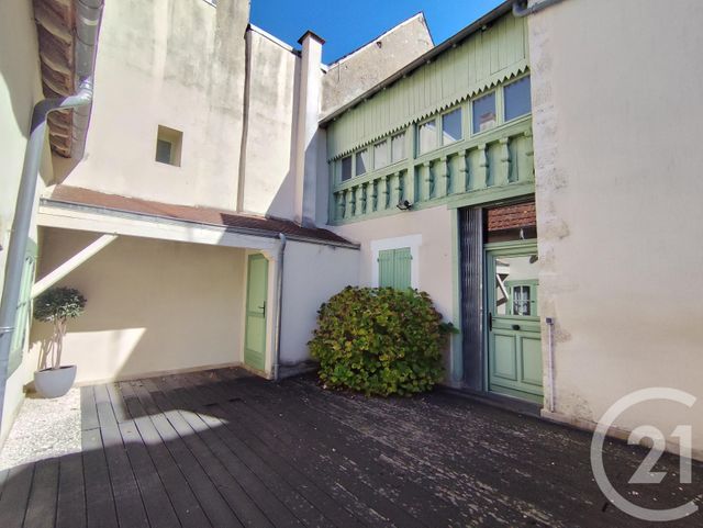 maison à vendre - 4 pièces - 250.4 m2 - LIGNIERES - 18 - CENTRE - Century 21 Agence De L'Europe