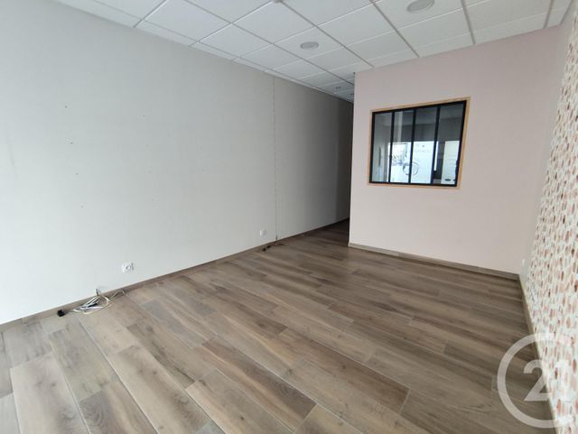 maison à vendre - 3 pièces - 80.0 m2 - LA CHATRE - 36 - CENTRE - Century 21 Agence De L'Europe