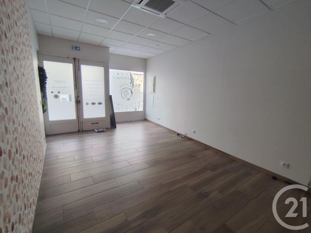 maison à vendre - 3 pièces - 80.0 m2 - LA CHATRE - 36 - CENTRE - Century 21 Agence De L'Europe