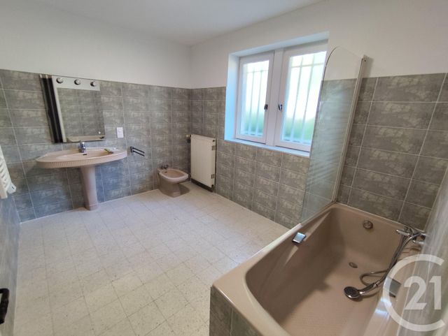 maison à louer - 4 pièces - 96.0 m2 - NOHANT VIC - 36 - CENTRE - Century 21 Agence De L'Europe